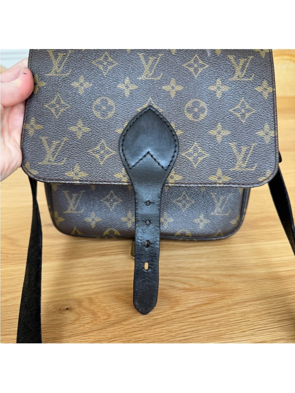 ✅AUTH✅LOUIS VUITTON CARTOUCHIERE MM CROSSBODY BAG - Picture 9 of 13